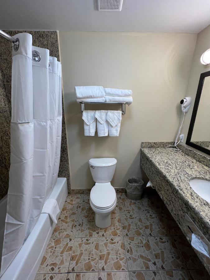 Hotel Travelodge By Wyndham Queens Nueva York