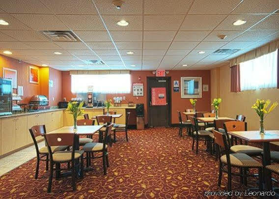 Travelodge By Wyndham Queens Nueva York